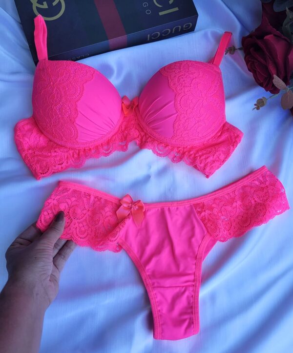Conjunto Bella Rosa Neon Ref.0094.