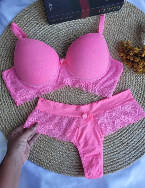 Conjunto Encanto Plus size Poá Rosa Ref.0093-Tamanho 48.