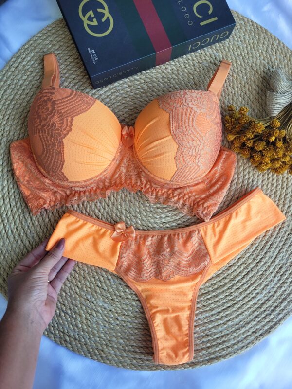 Conjunto Liz Plus Orange Ref.0096-Tamanho 48.